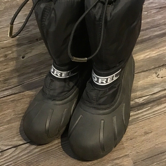Sorel Other - SOREL Black Snow Boots Fleece Lined/Waterproof Kid